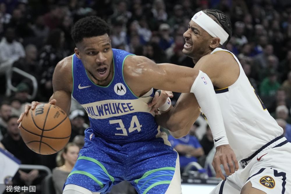 埃利奥特凭 埃利奥特凭