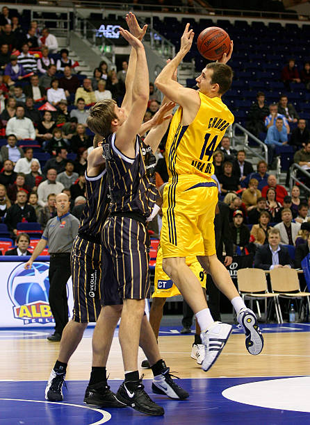 在万众瞩目 在万众瞩目